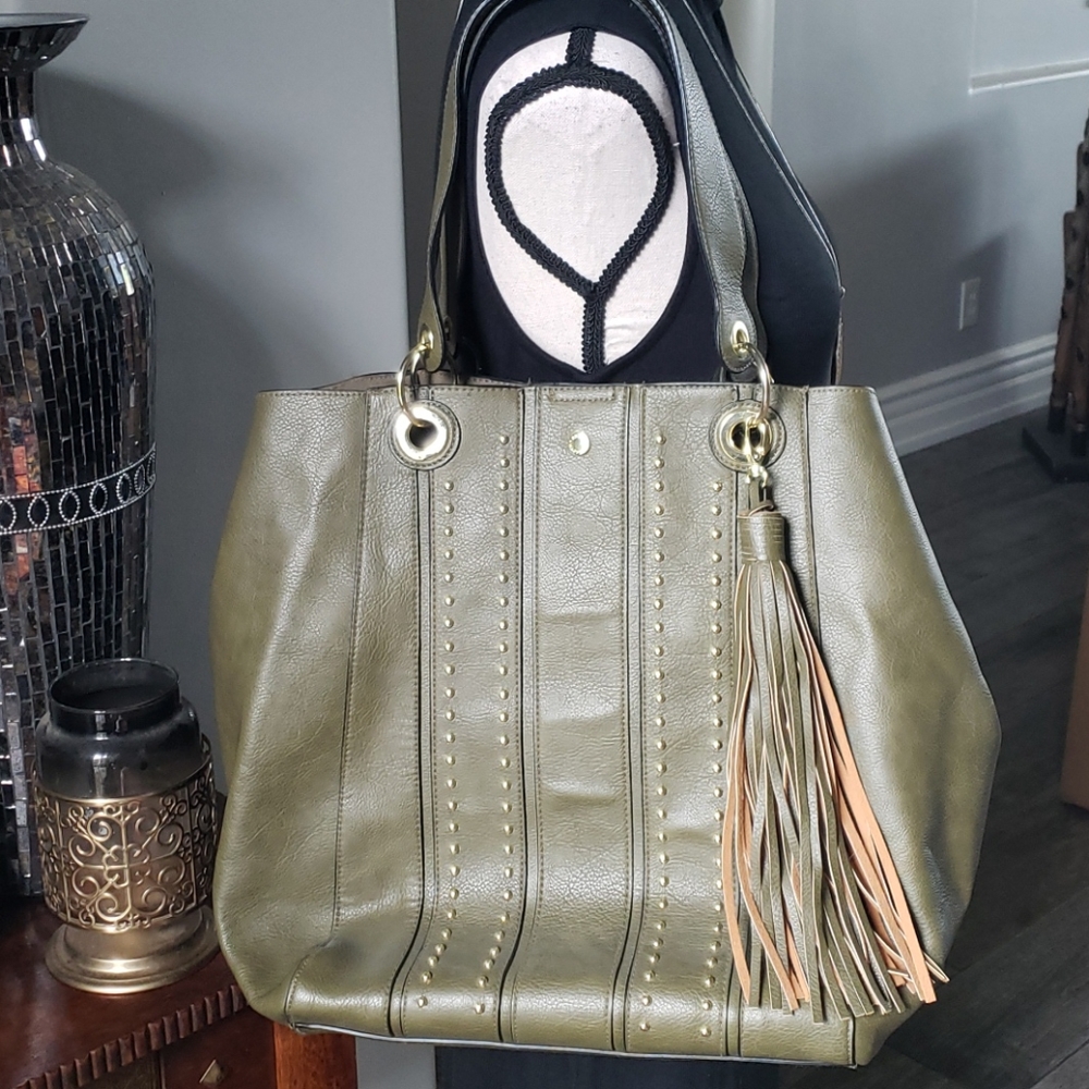 EUC Steve Madden Shoulder Bag